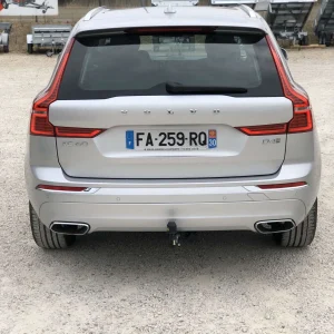 Attelage Volvo cx60